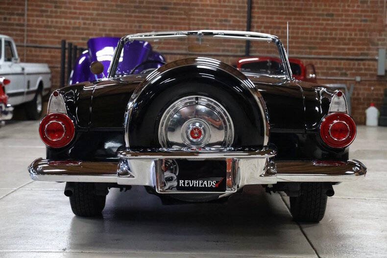 1956 Ford Thunderbird