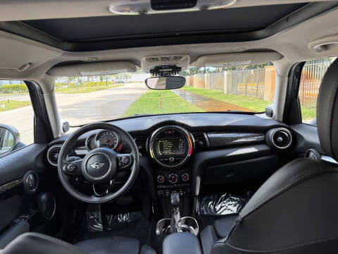 2015 MINI Hardtop 4 Door Cooper S