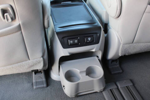 2020 Toyota Sienna XLE 8-Passenger