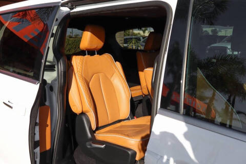 2022 Chrysler Pacifica Pinnacle