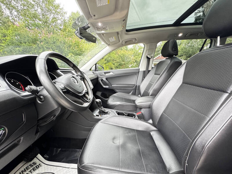 2021 Volkswagen Tiguan SE