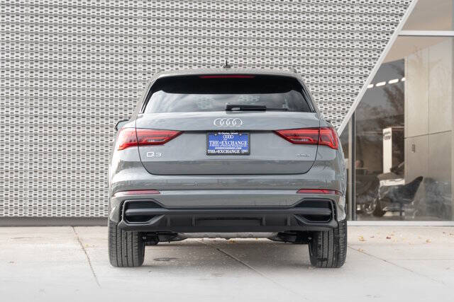 2025 Audi Q3 quattro S line Premium 45 TFSI