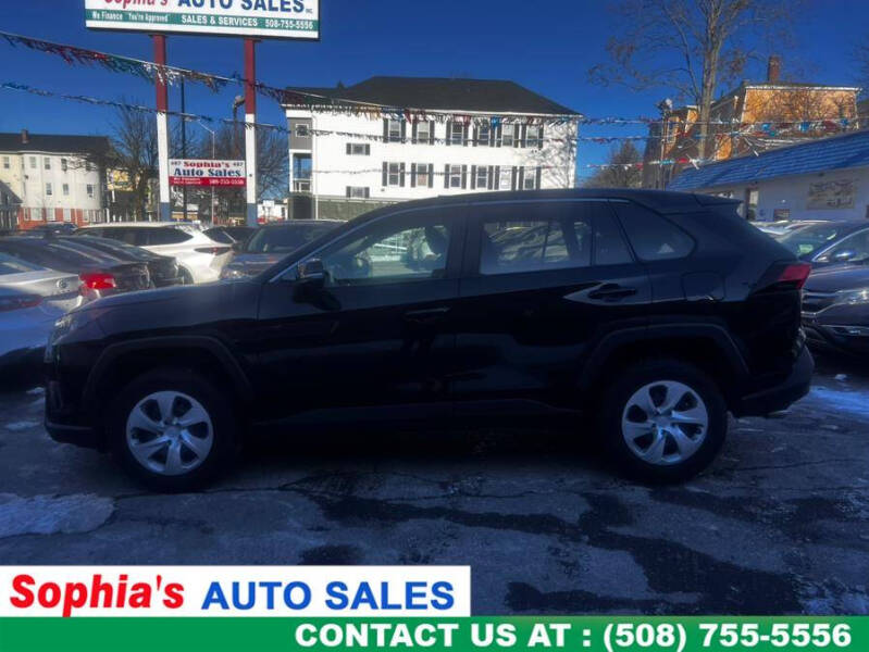 2022 Toyota RAV4 LE