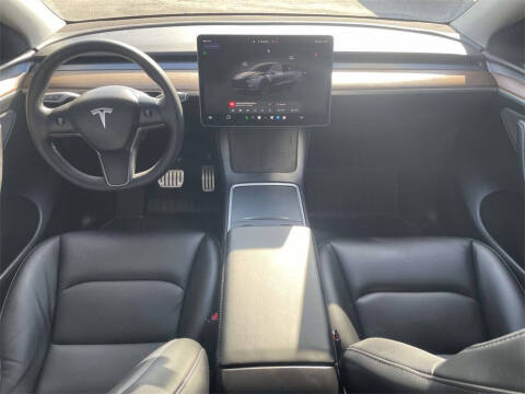 2024 Tesla Model Y Performance