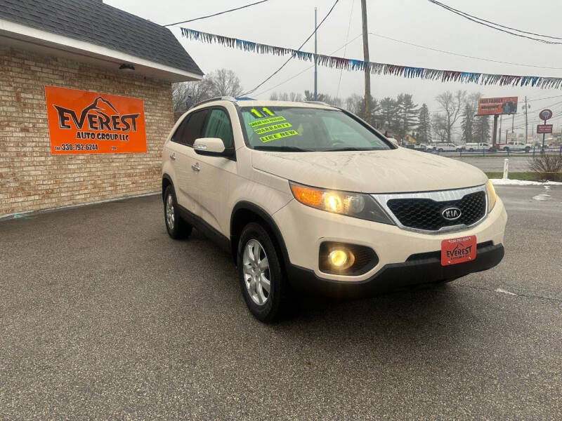 Used 2011 Kia Sorento LX with VIN 5XYKT3A13BG025545 for sale in Austintown, OH