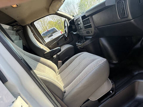 2013 GMC Savana 2500