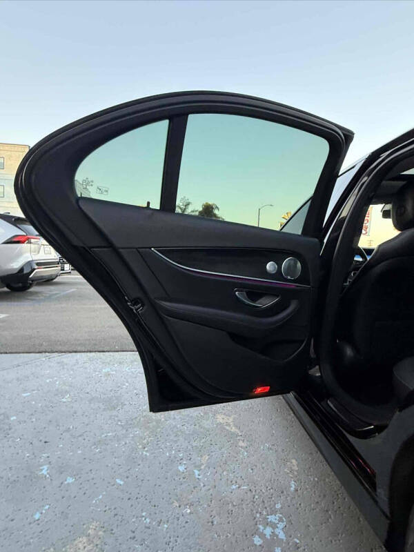 2018 Mercedes-Benz E-Class E 300