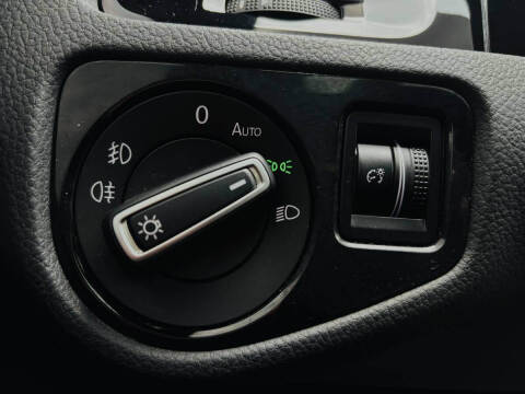 2021 Volkswagen Golf GTI Autobahn