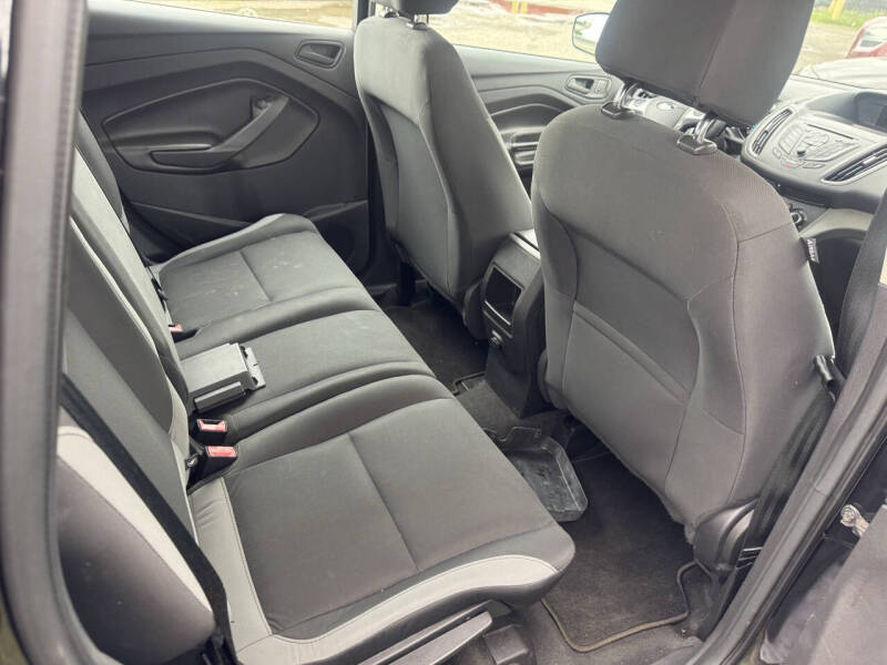 2014 Ford Escape S