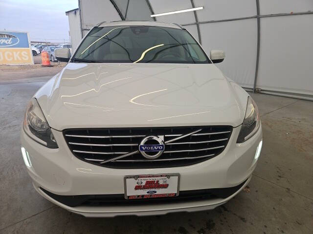 2016 Volvo XC60 T6 Drive-E