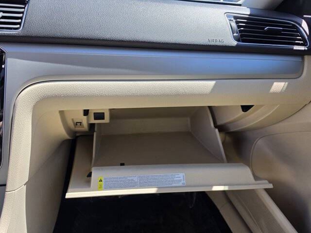 2019 Volkswagen Passat Wolfsburg