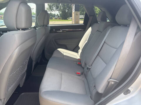 2011 Kia Sorento LX