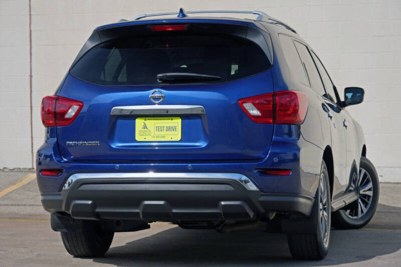 2020 Nissan Pathfinder S