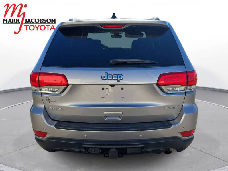 2017 Jeep Grand Cherokee Laredo