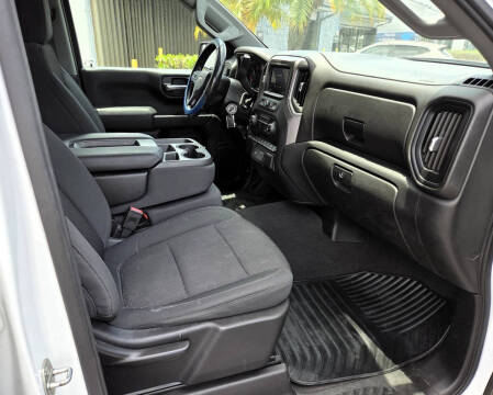 2020 Chevrolet Silverado 1500 Custom