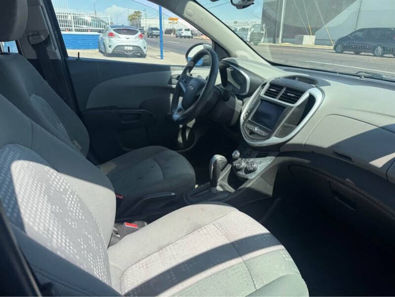 2020 Chevrolet Sonic LT