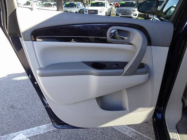 2017 Buick Enclave Leather