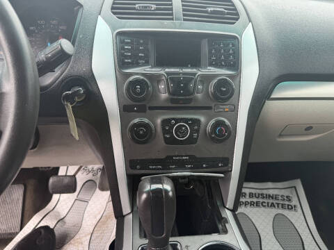 2014 Ford Explorer