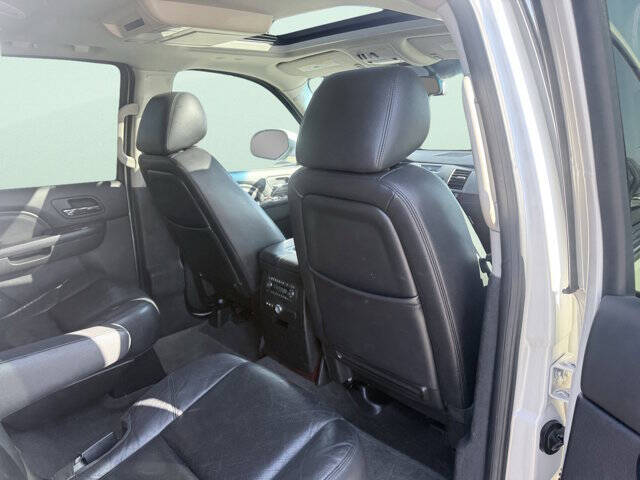 2012 Cadillac Escalade Luxury