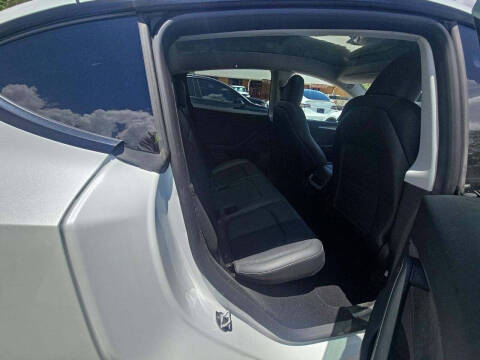 2023 Tesla Model Y Long Range