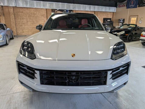 2024 Porsche Cayenne S Coupe