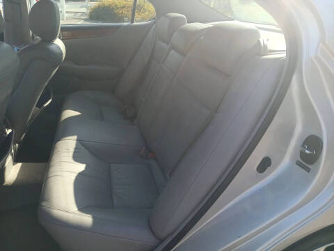 2005 Lexus ES 330