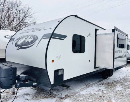 2021 Cherokee Grey Wolf Black Label 23DBHBL