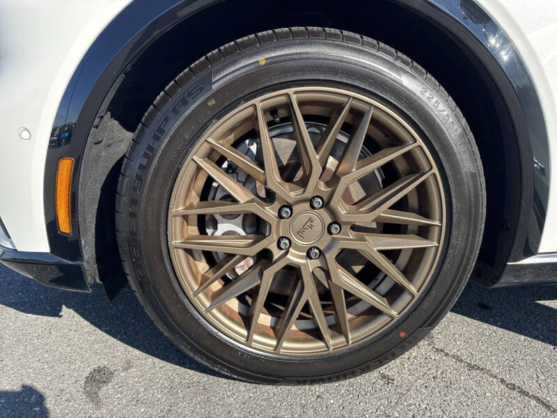 2021 Ford Mustang Mach-E Premium