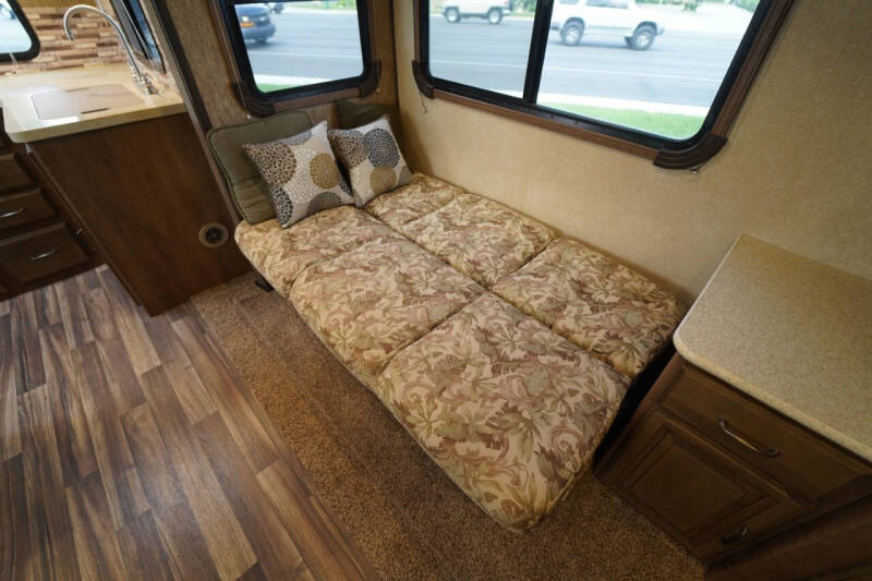 2016 Cruiser RV Fun Finder 231 LRK