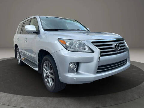 2013 Lexus LX 570