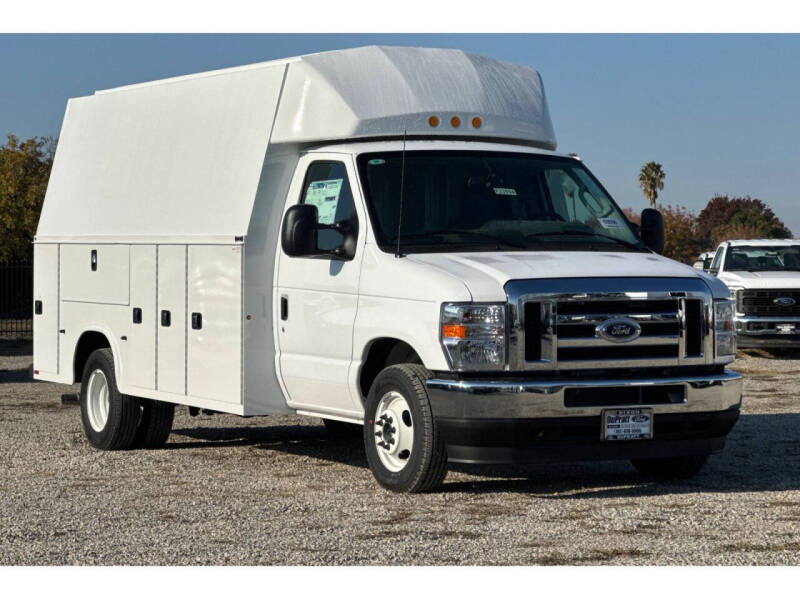 2025 Ford E-Series