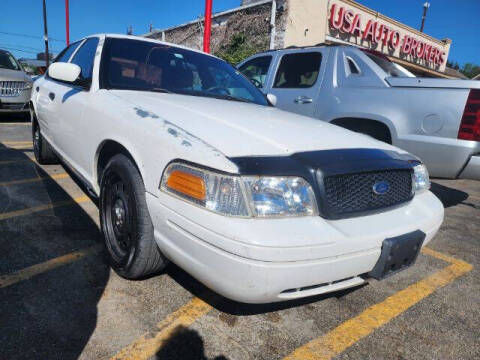 2006 Ford Crown Victoria for sale at USA Auto Brokers in Houston TX