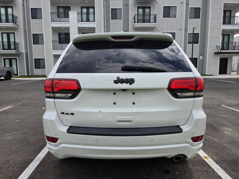 2018 Jeep Grand Cherokee Laredo