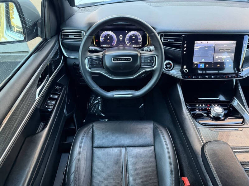 2022 Jeep Wagoneer Series II