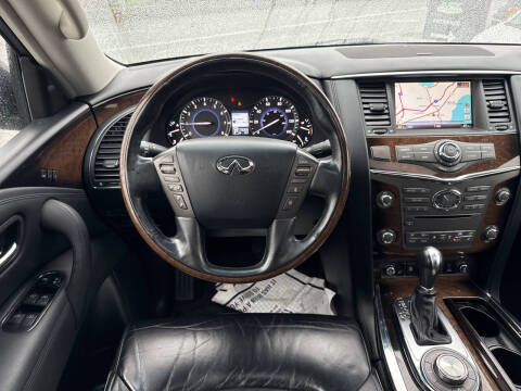 2011 Infiniti QX56