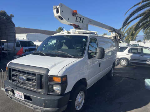 2010 Ford E-Series E-350 SD