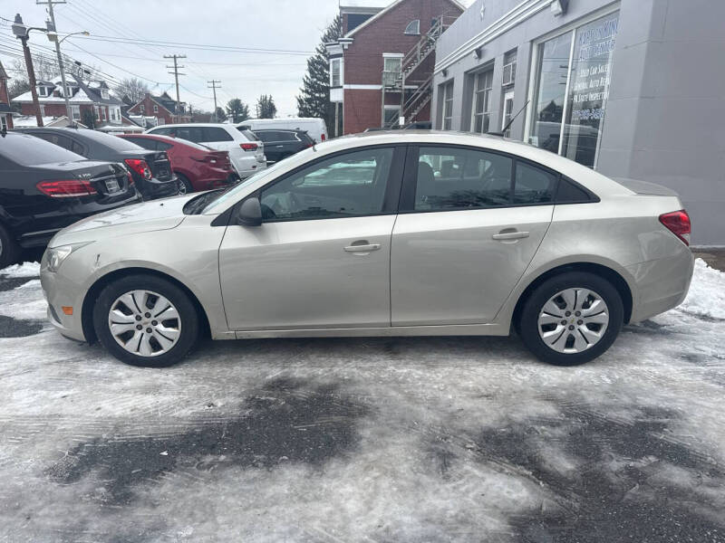2014 Chevrolet Cruze LS Auto
