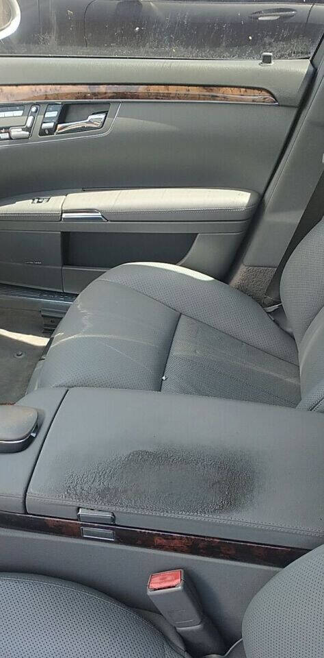 2007 Mercedes-Benz S-Class  - $4,950