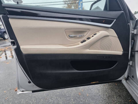 2011 BMW 5 Series 535i xDrive