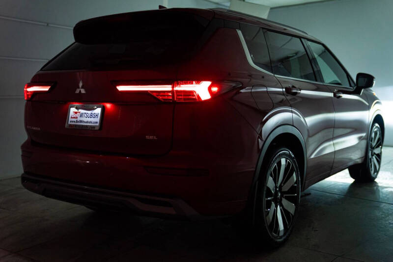 2025 Mitsubishi Outlander PHEV SE