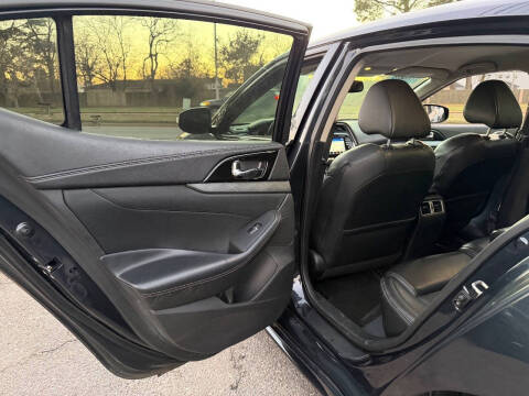 2017 Nissan Maxima 3.5 SV