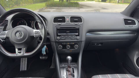 2013 Volkswagen GTI Wolfsburg Edition