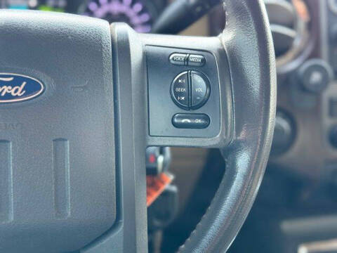 2011 Ford F-350 Super Duty Lariat