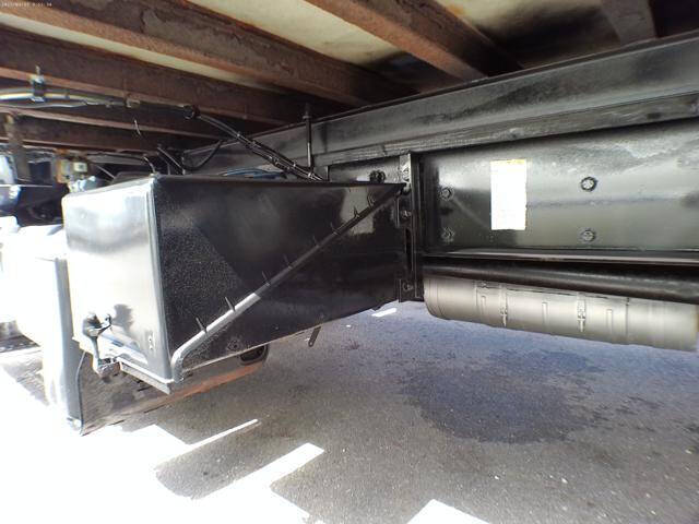 2015 Freightliner M2 106