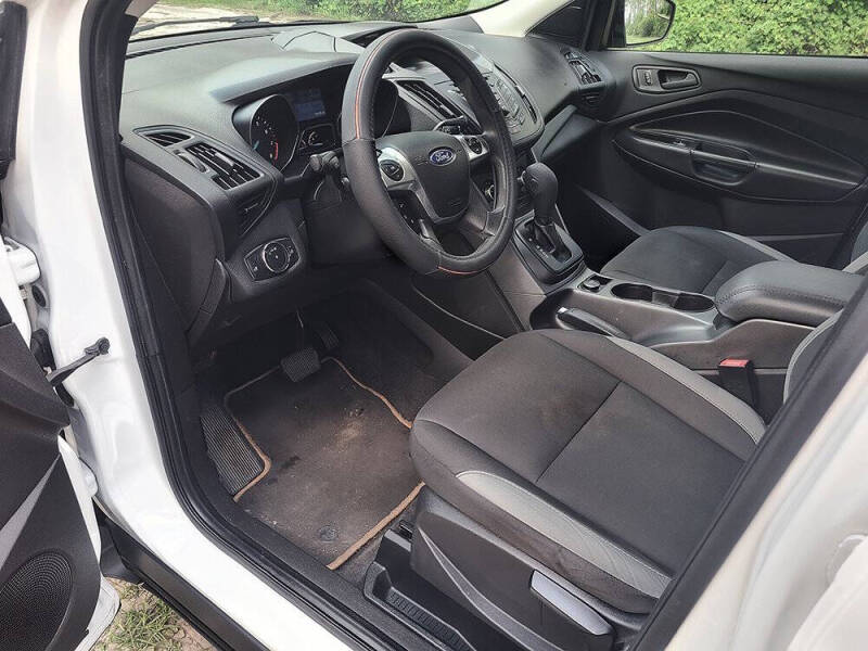 2015 Ford Escape S
