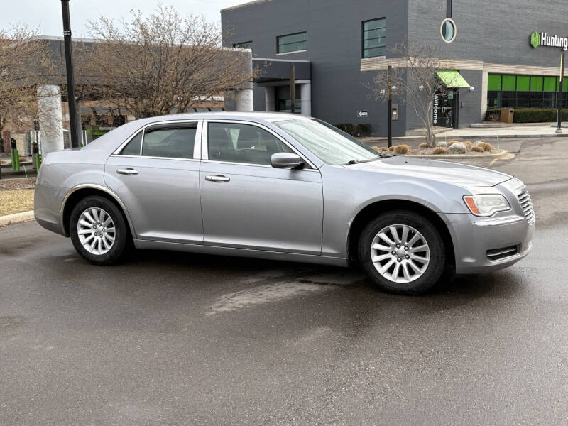 2011 Chrysler 300
