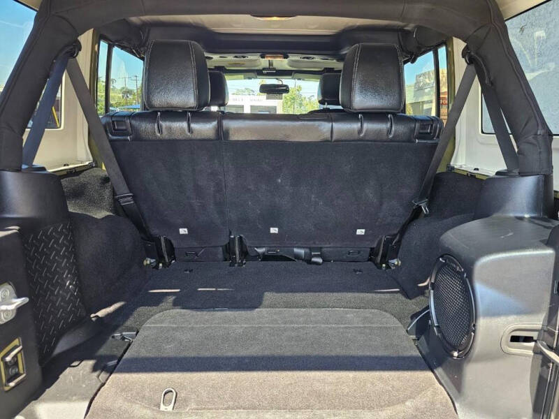 2013 Jeep Wrangler Unlimited Sahara