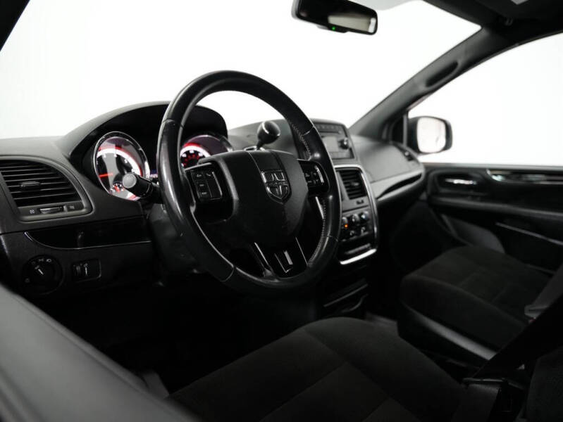 2015 Dodge Grand Caravan SE