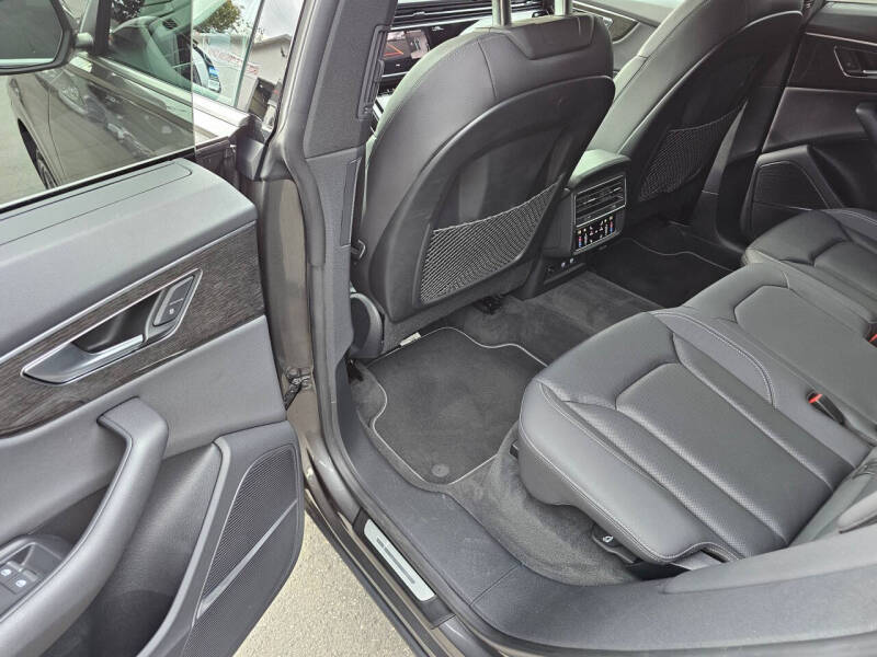 2019 Audi Q8 quattro Prestige 55 TFSI