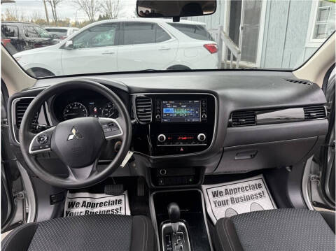 2020 Mitsubishi Outlander